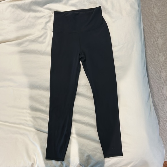 Like NEW Fabletics PureLuxe Anywhere Motion365® High-Waisted Legging - Picture 2 of 5